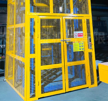 三江货梯可以安装在室外吗