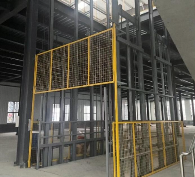 三江请详细介绍一下货梯安装在室外的维护方法